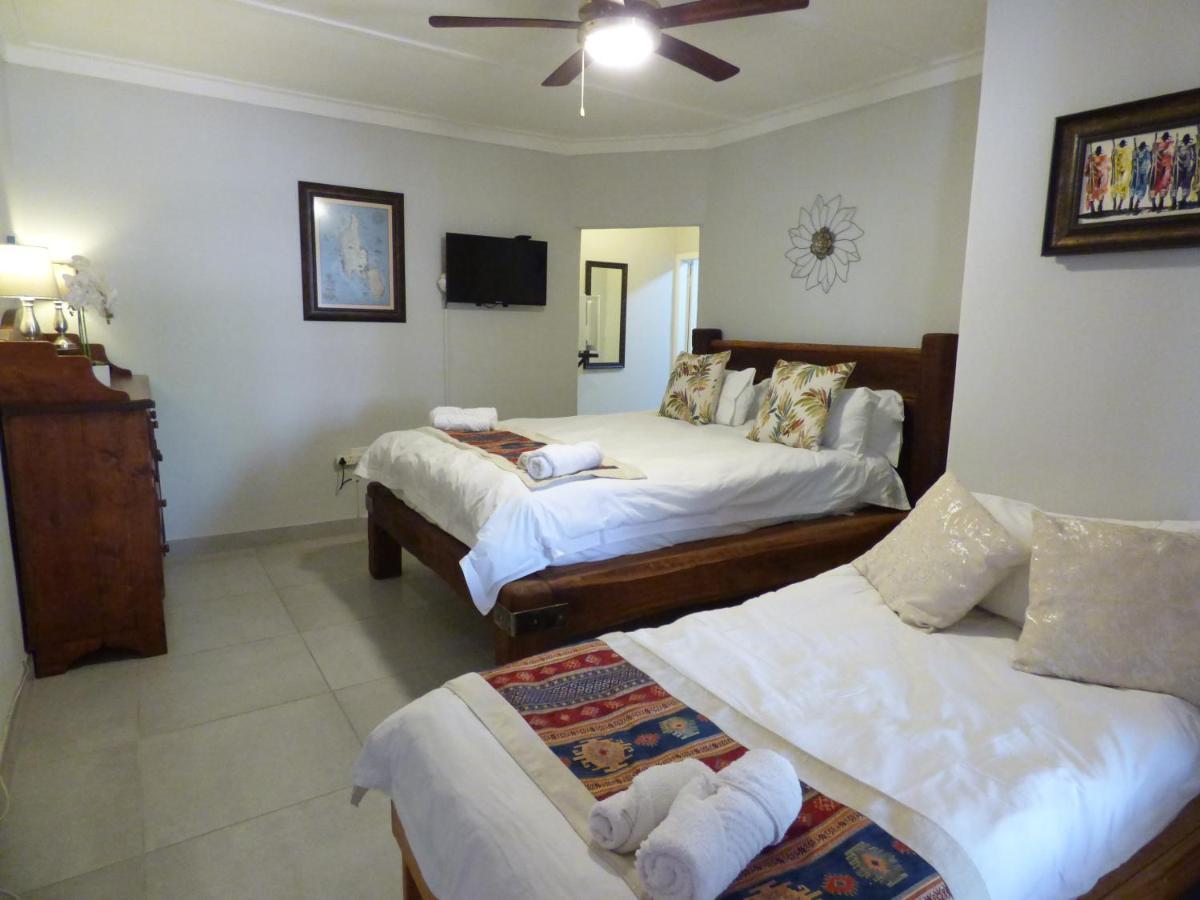 Tsumeb Backpackers & Safariホステル エクステリア 写真